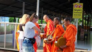 Flexi-Travel – Ultimate Asian Gap Year by Georgina Thursby